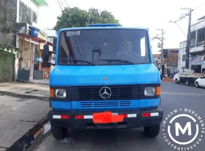 Mercedinha bens L 608 D