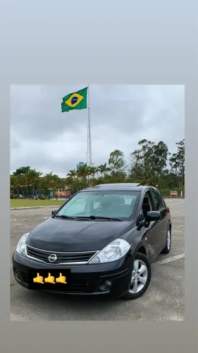 Nissan Tiida SL 1.8/1.8 Flex 16V Mec. 2011
