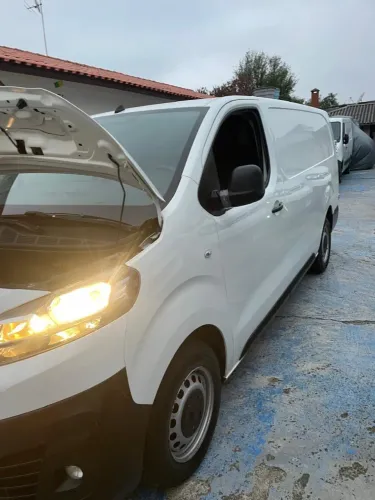 Citroen Jumpy Furgão Pack 1.6 Turbo Diesel 2019