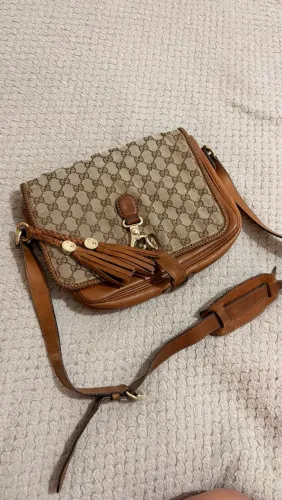 Bolsa transversal monograma Gucci