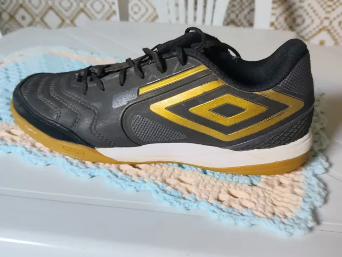 Umbro pro5 bump club