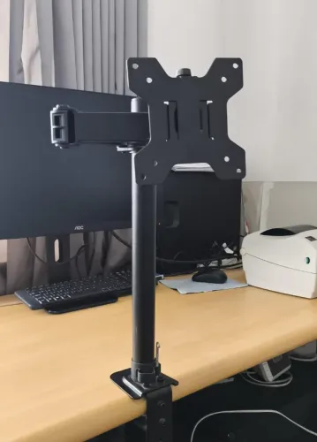 Suporte articulado para monitor