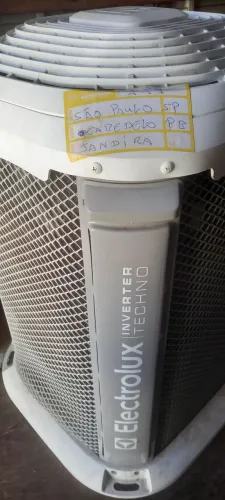 Central ar condicionado eletrolux duas central12000btu