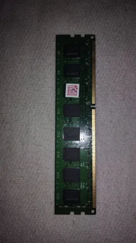 Memória RAM Kingston 4GB DDR3 1333MHz Desktop - Funcionando Perfeitamente