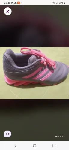 Tenis adidas 