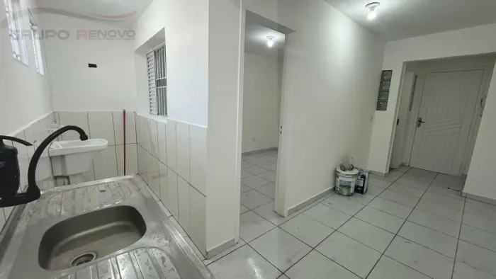 Kitnet Locação Santo Amaro, S.P. - 35m², 1 dorm, sala com cozinha, 1 banheiro- Próx Metrô 