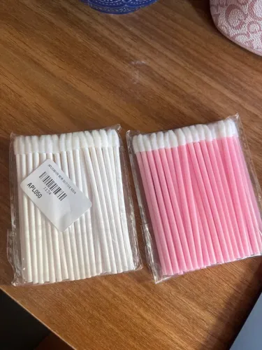 200 Aplicadores Descartáveis para Cílios e Maquiagem - Rosa e Branco