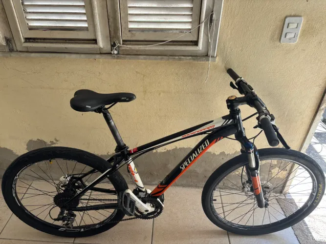 Bicicleta Aro 26 Specialized