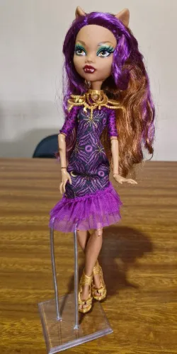 boneca clawdeen wolf monster high