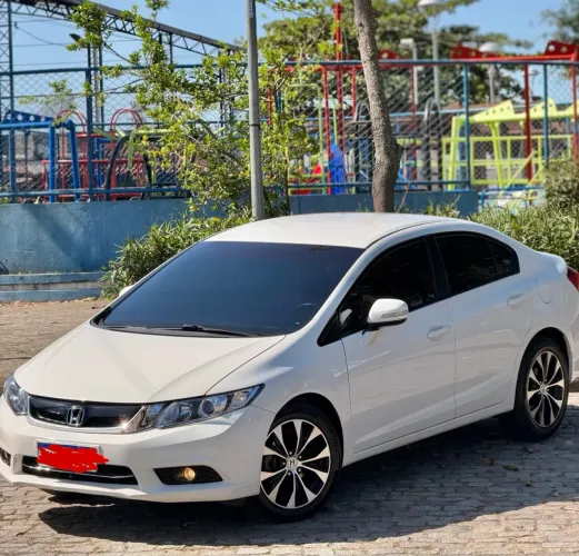 Honda Civic Sedan LXR 2.0 Flexone 16V Aut. 4P 2015