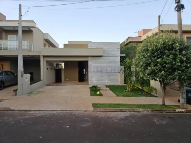 Casa Condomínio 154m², 3 quartos, sendo 3 suítes (1 master com closet), à venda no bairro