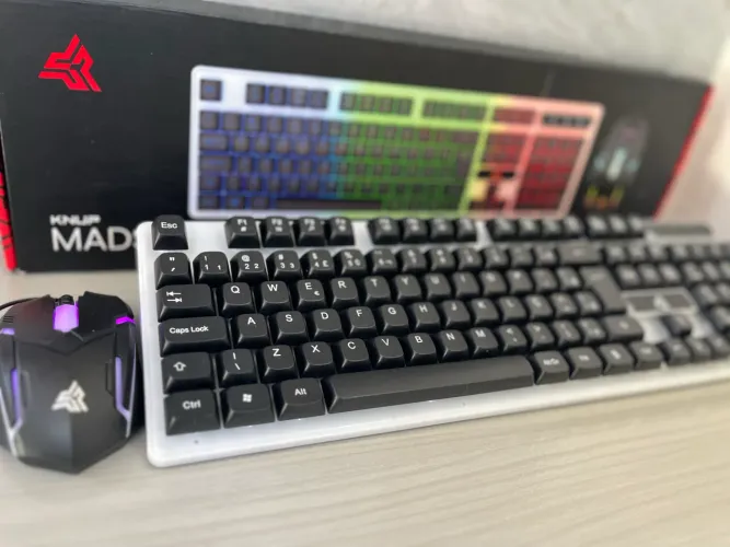 Teclado e mouse Kit gamer - ENTREGA A DOMICÍLIO 