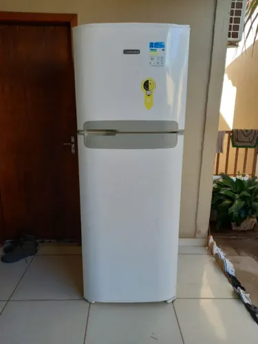 Vendo Geladeira Continental FROOSFREE 