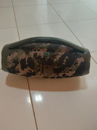 JBL 3 SEMI NOVA