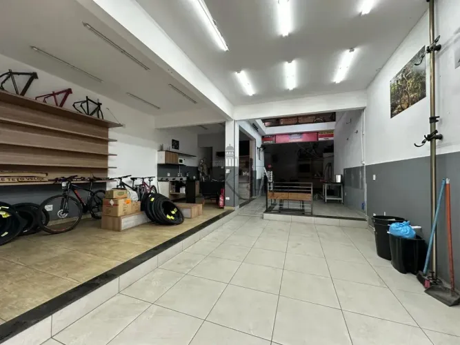 Ponto Comercial - Jacareí - São João - 260m².