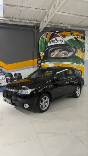 Mitsubishi Outlander 3.0/ GT 3.0 V6 Aut. 2014