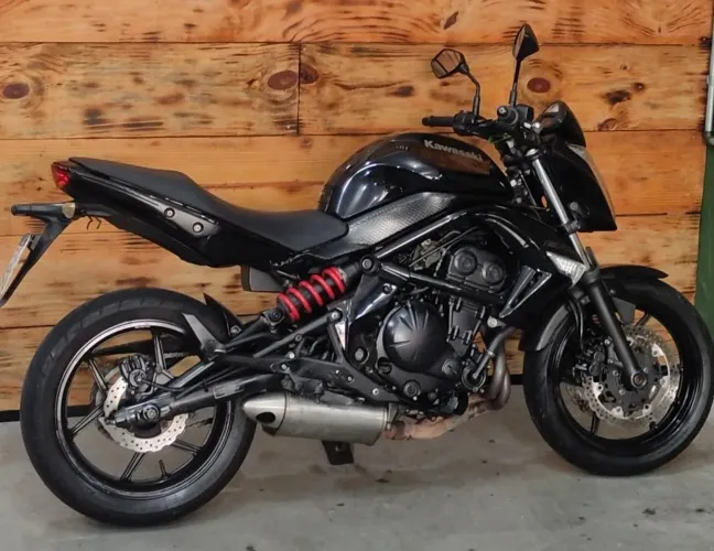 Kawasaki Er-6n 2010