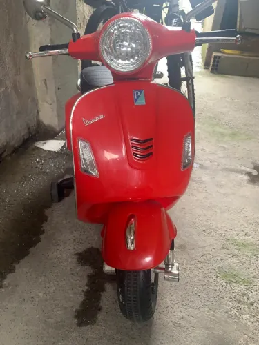 Moto Vespa Elétrica Infantil