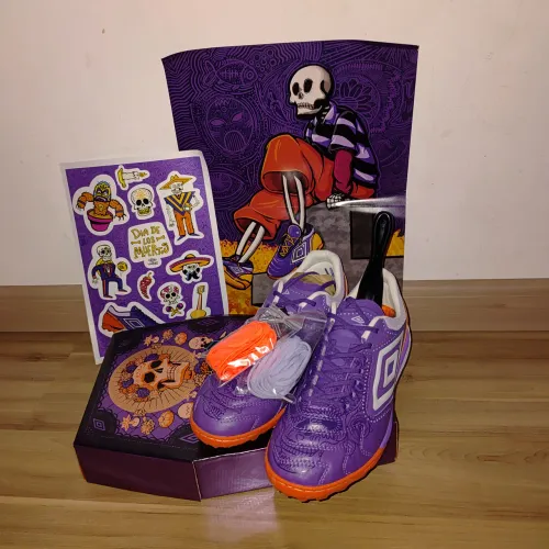 Chuteira Society - Dia de los muertos