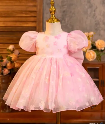 Vestido Infantil Festa 1 ano Rosa e flores ? 