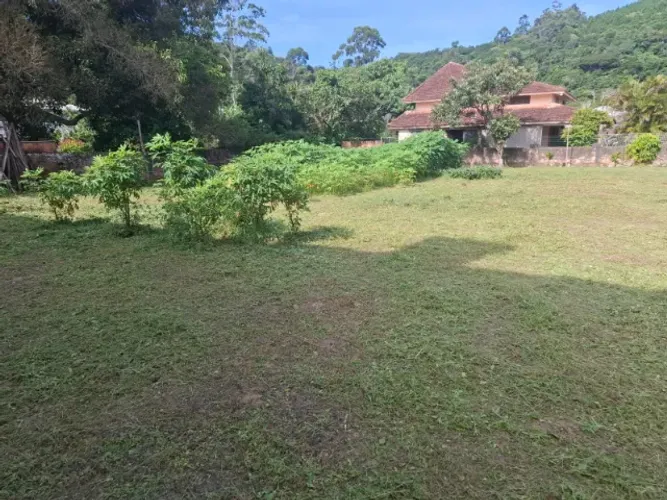 Terreno com 630 m2, Escritura Pública, viabilidade arp 3.5