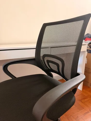 Vendo cadeira de escritório 