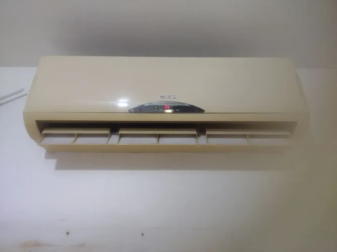 Ar condicionado Komeco 24.000 BTU