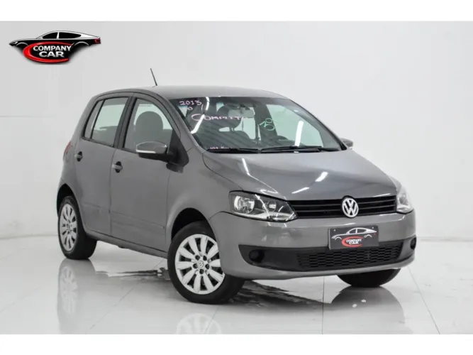 Volkswagen Fox 1.0 MI Total Flex 8V 5P 2013