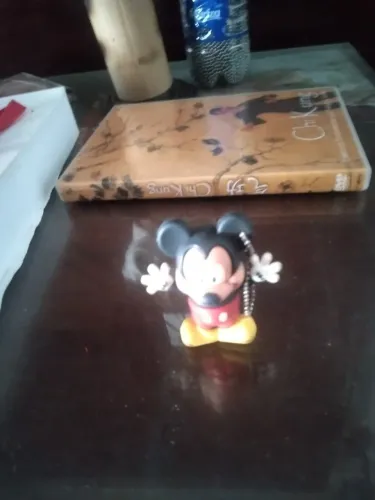 Pen drive contendo minhas lutas.