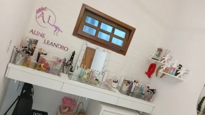 Bancada de maquiagem profissional
