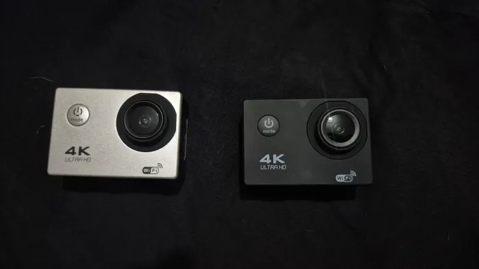 Duas (2) Câmeras de Vídeo Ação Completa "4K": Marca Genérica