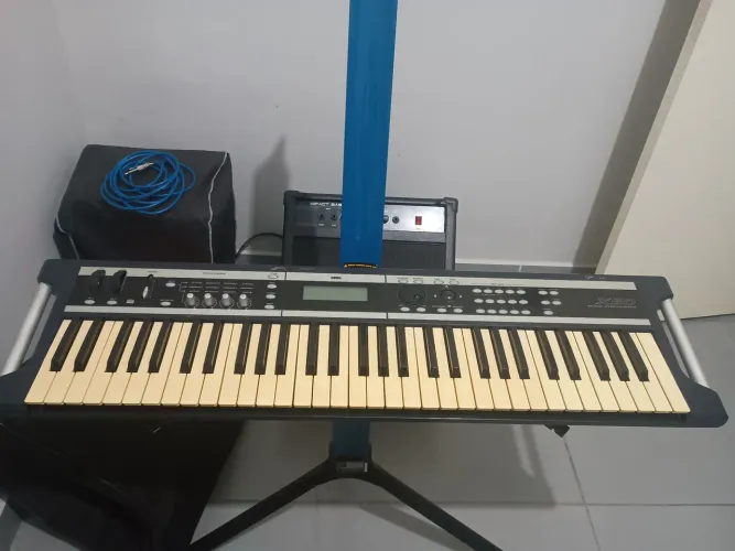 Teclado Korg x50 Usado Funcionando/Necessário Manutenção