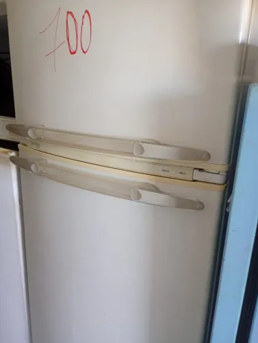 Geladeira Branca Duplex (modelo 360)