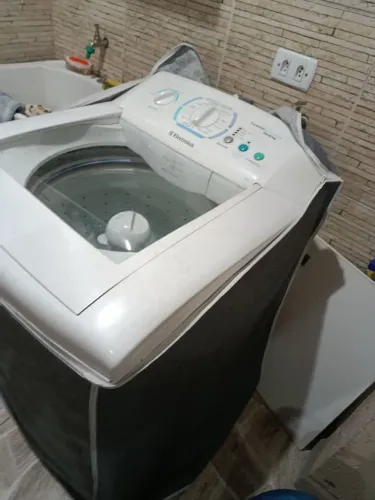 Máquina de lavar roupa Electrolux 12kg