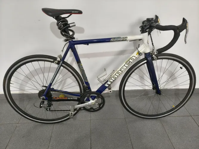 Bicicleta Speed Mônaco