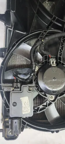 Kit conjunto radiador Hyundai HB20 1.0 turbo
