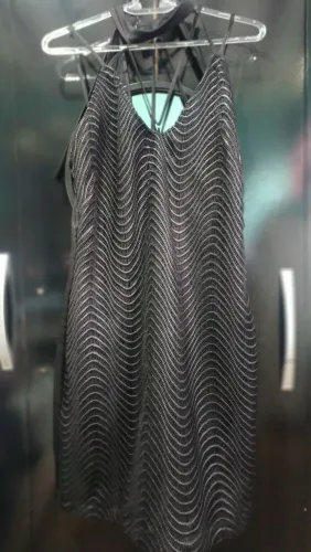 VESTIDO REGATA CURTO PRETO CHOLET
