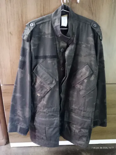 Jaqueta ripstop camuflada 