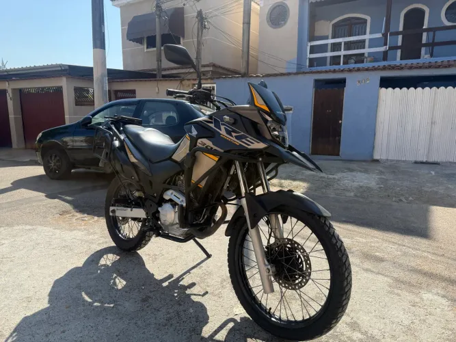 XRE 300 ADVENTURE