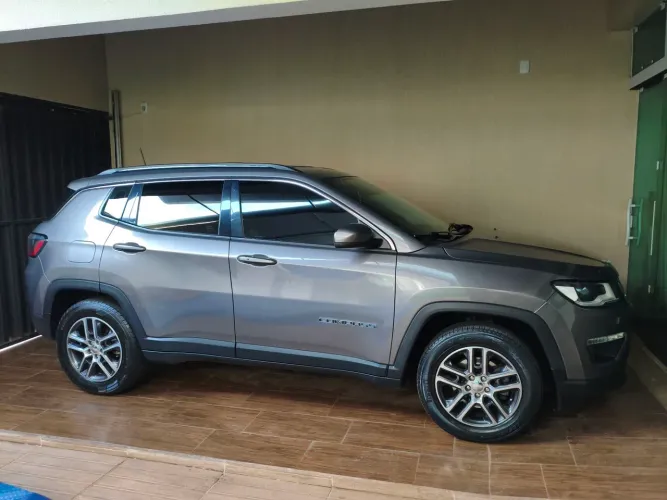Jeep Compass Sport 2.0 4X2 Flex 16V Aut. 2020