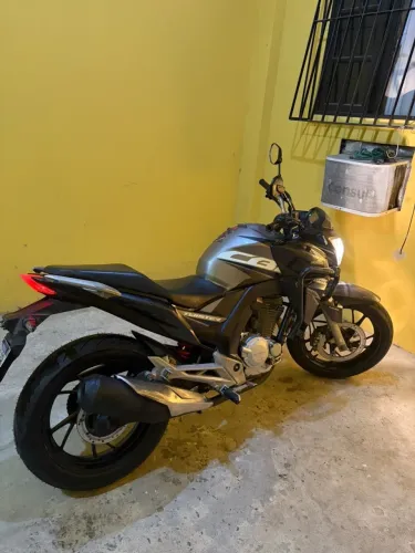 Só pegar e ser feliz
