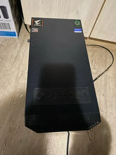 Gabinete + mousepad