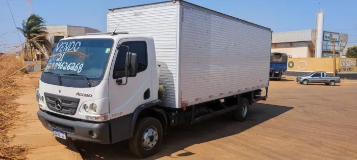 VENDE-SE - MERCEDES-BENZ ACCELO 1016 CE ?