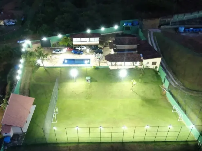 Chácara próxima ao Expocenter(expominas) e Terrazzo com 6 quartos, 7 banheiros.