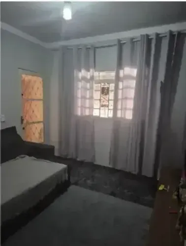Casa para aluguel tem 162 m² com 3 quartos Jardim Cruzeiro do Sul São José dos Campos/SP