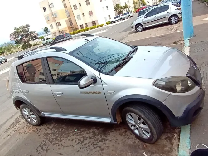 Renault Sandero Stepway Hi-flex 1.6 16V 5P 2012