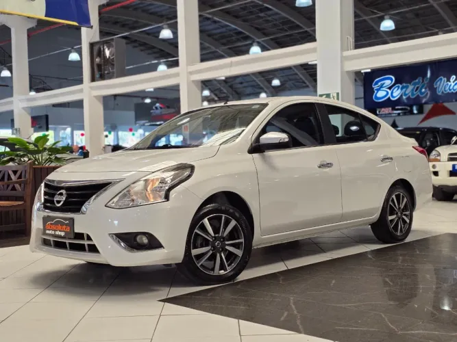 Nissan Versa SL 1.6 16V Flexstart 4P Mec. 2020