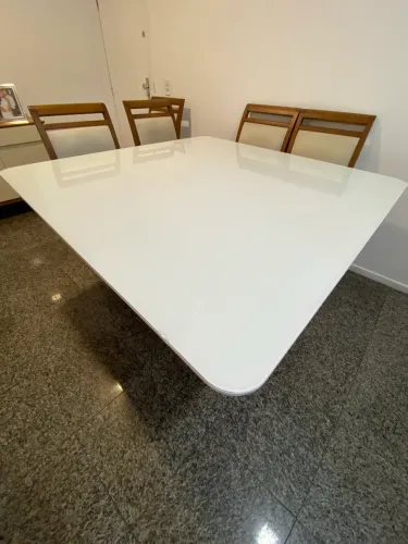 Mesa de jantar quadrada 1,50 x 1,50 de vidro