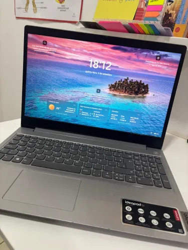 Vendo notebook IdeaPad 3I
