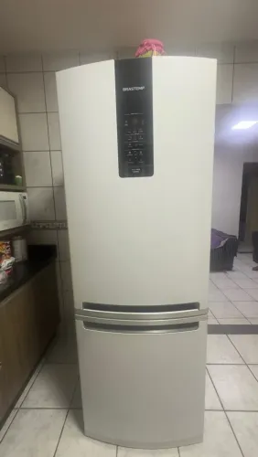 Geladeira Brastemp 447L frosfree